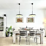 Lejlighed Abbott - 1 Min From The - 100m2 - Sleeps 8 *