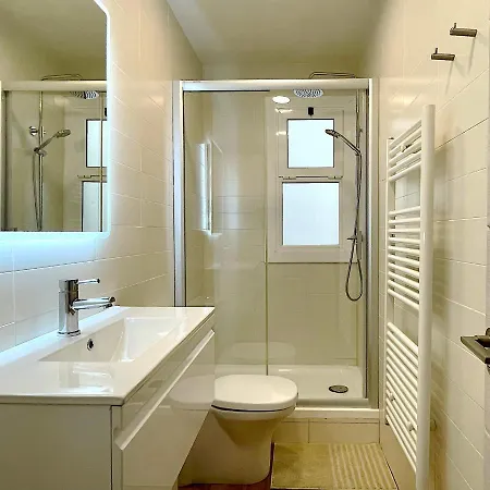 Abbott - 1 Min From The - 100m2 - Sleeps 8 Lägenhet Sitges