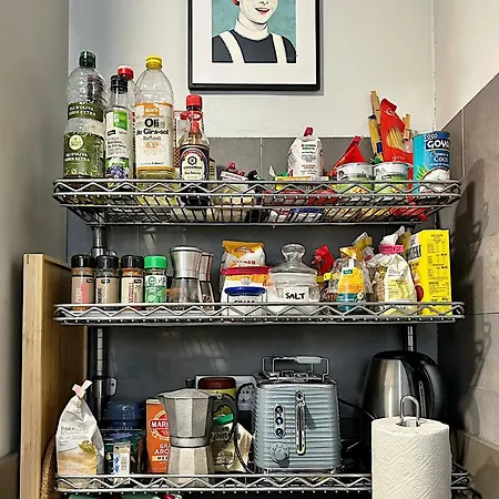 Abbott - 1 Min From The - 100m2 - Sleeps 8 Lägenhet