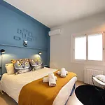 Abbott - 1 Min From The - 100m2 - Sleeps 8 Апартаменты Сиджес